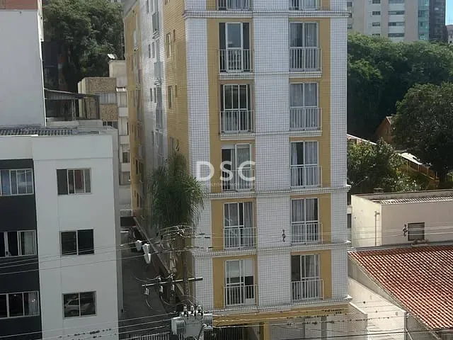 Apartamento com 63m² 2 quartos e 1 banheiro, à venda, no bairro Água Verde em Curitiba