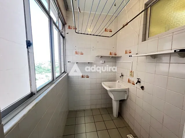 Apartamento 3 quartos e 2 banheiros, à venda ou para alugar, no bairro Estrela em Ponta Grossa