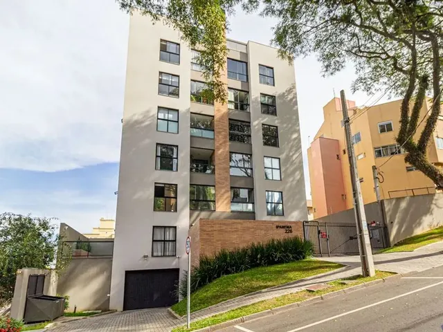 Apartamento 2 quartos e 2 banheiros, para alugar, no bairro Vila Izabel em Curitiba