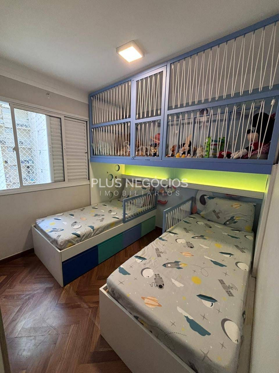 Apartamento à venda com 3 quartos, 135m² - Foto 19