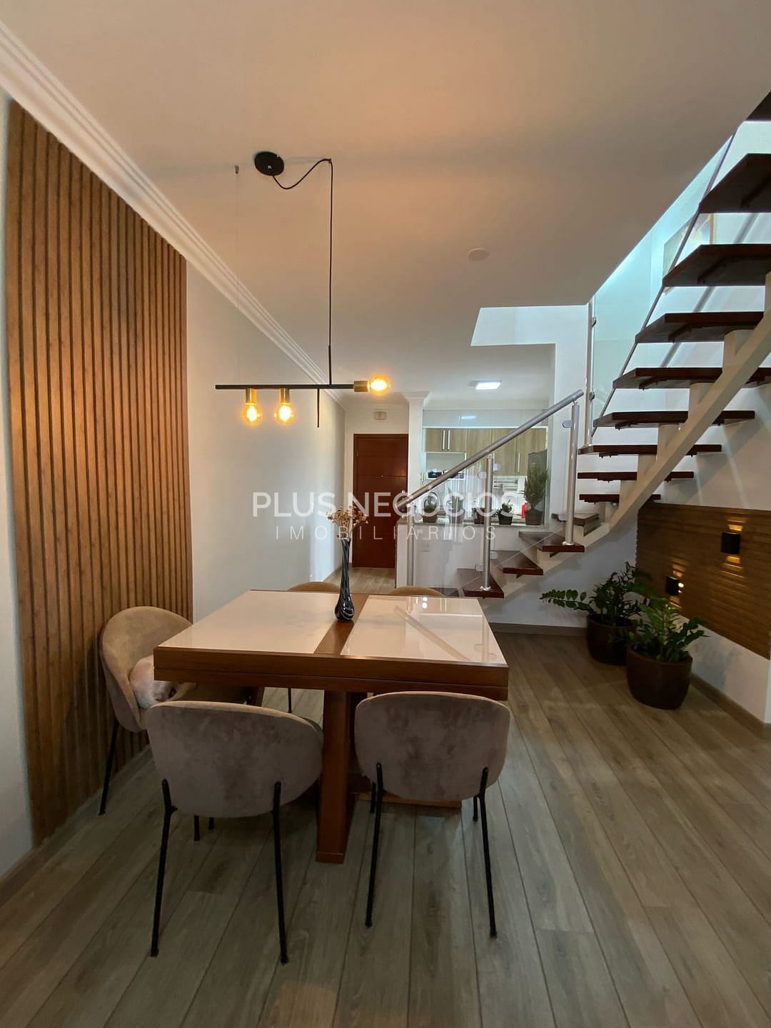 Apartamento, 3 quartos, 180 m² - Foto 2