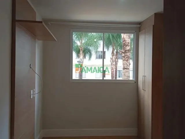 Apartamento com 56m² 2 quartos e 2 banheiros, para alugar, no bairro Cajuru em Curitiba