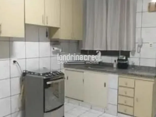 Apartamento 3 quartos e 2 banheiros, à venda, no bairro Vila Shimabokuro em Londrina