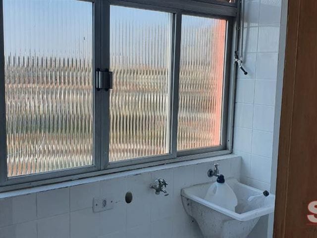 Apartamento com 52m² 2 quartos e 1 banheiro, à venda ou para alugar, no bairro Itaquera em São Paulo