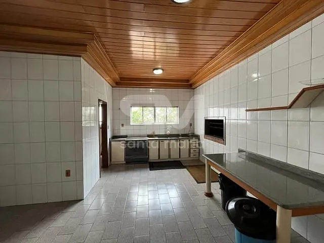 Apartamento com 308m² 3 quartos e 2 banheiros, à venda, no bairro Centro em Chapecó
