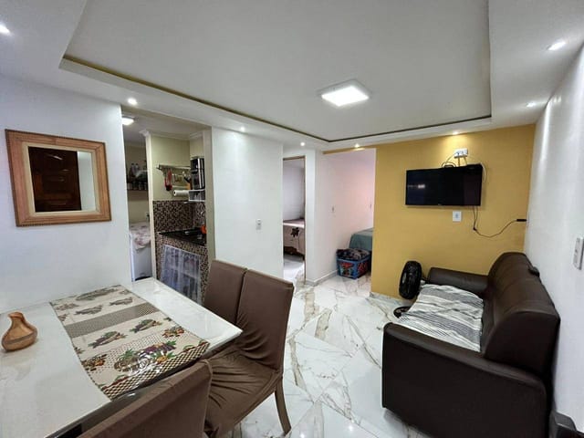 Foto do Apartamento - Apartamento à venda, 2 quartos, 1 banheiro, 1 vaga dentro do condomínio, 38m² Cohab V | Collina Imóveis