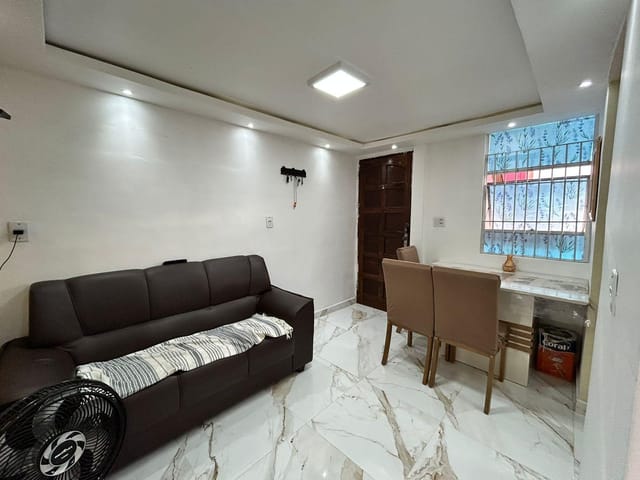 Foto do Apartamento - Apartamento à venda, 2 quartos, 1 banheiro, 1 vaga dentro do condomínio, 38m² Cohab V | Collina Imóveis