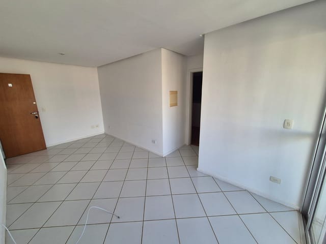 Apartamento com 72m² 1 quarto e 1 banheiro, à venda, no bairro Jardim Higienópolis em Londrina