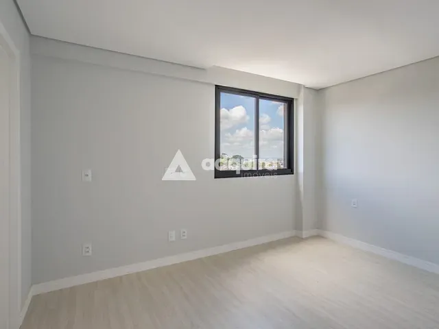 Apartamento com 90m² 3 quartos e 2 banheiros, à venda, no bairro Uvaranas em Ponta Grossa