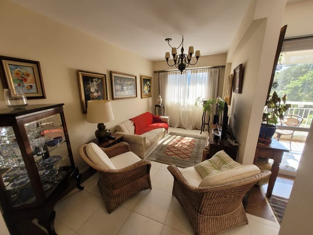 Cobertura / Penthouse 3 quartos e 3 banheiros, à venda, no bairro Itaipava em Petrópolis