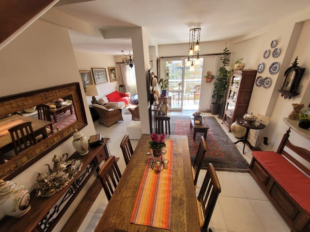 Cobertura / Penthouse 3 quartos e 3 banheiros, à venda, no bairro Itaipava em Petrópolis
