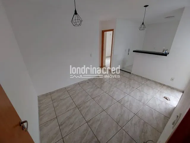Apartamento com 49m² 2 quartos e 1 banheiro, à venda, no bairro Jardim Maria Luiza em Londrina