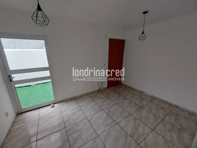 Apartamento com 49m² 2 quartos e 1 banheiro, à venda, no bairro Jardim Maria Luiza em Londrina