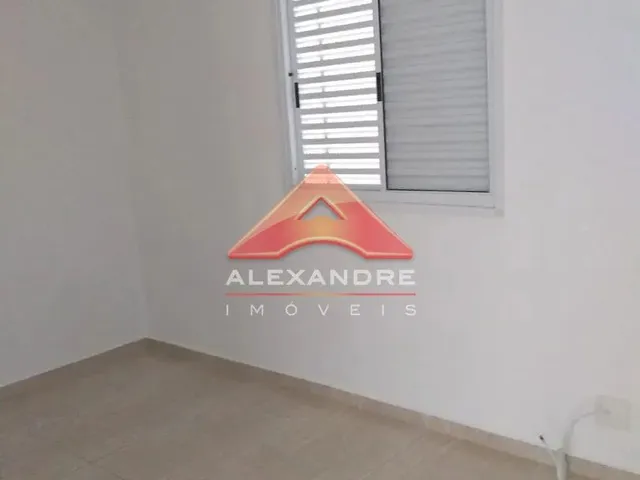 Apartamento com 74m² 2 quartos e 1 banheiro, para alugar, no bairro Vila Tesouro em São José Dos Campos