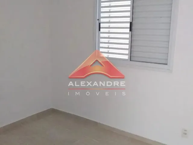 Apartamento com 74m² 2 quartos e 1 banheiro, para alugar, no bairro Vila Tesouro em São José Dos Campos