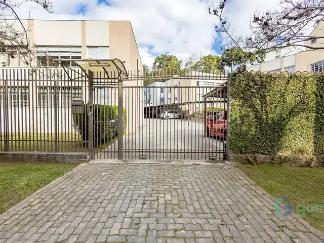 Apartamento 2 quartos e 1 banheiro, para alugar, no bairro Bigorrilho em Curitiba