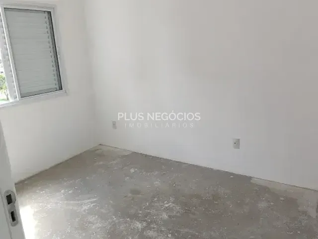 Apartamento com 48m² 2 quartos e 1 banheiro, à venda, no bairro Jardim São Carlos em Sorocaba