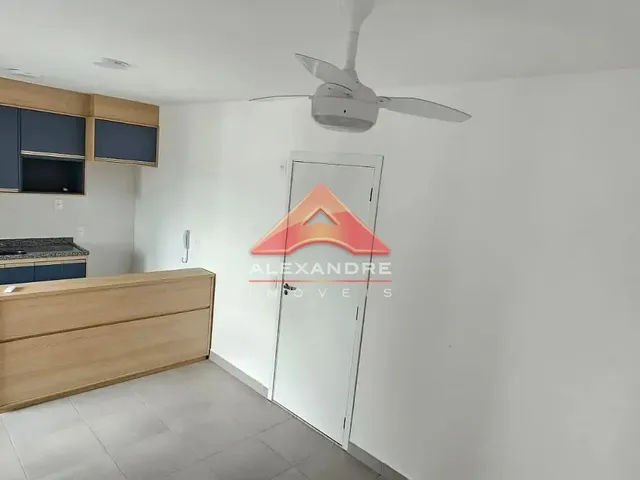 Apartamento com 10m² 2 quartos e 1 banheiro, para alugar, no bairro Vila Industrial em São José Dos Campos
