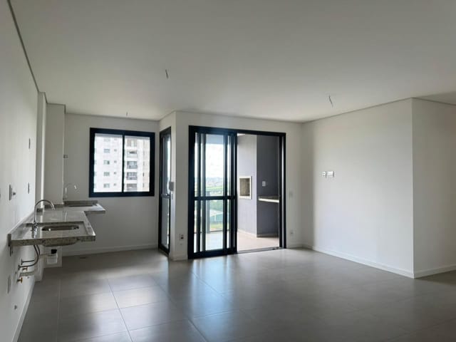 Apartamento com 184m² 3 quartos e 3 banheiros, à venda, no bairro Terra Bonita em Londrina