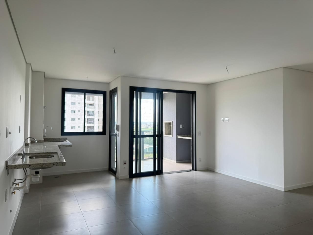 Apartamento, 3 quartos, 92 m² - Foto 2