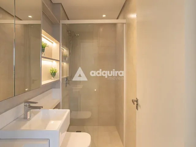 Apartamento com 91m² 3 quartos e 2 banheiros, à venda, no bairro Uvaranas em Ponta Grossa