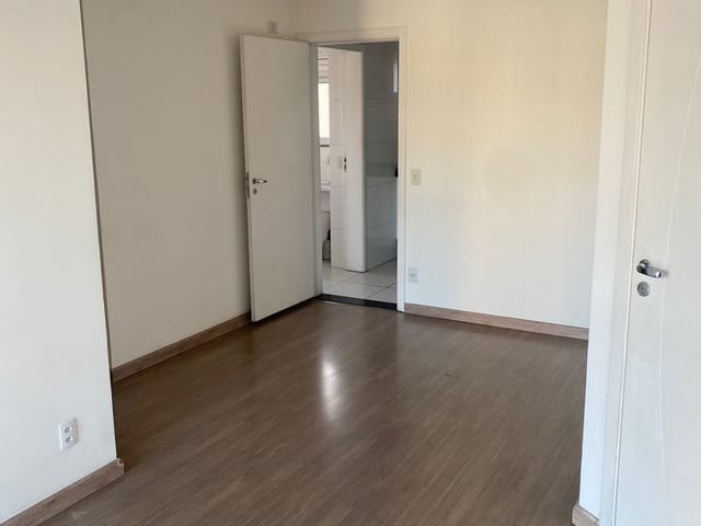 Apartamento com 95m² 3 quartos e 2 banheiros, para alugar, no bairro Mooca em São Paulo