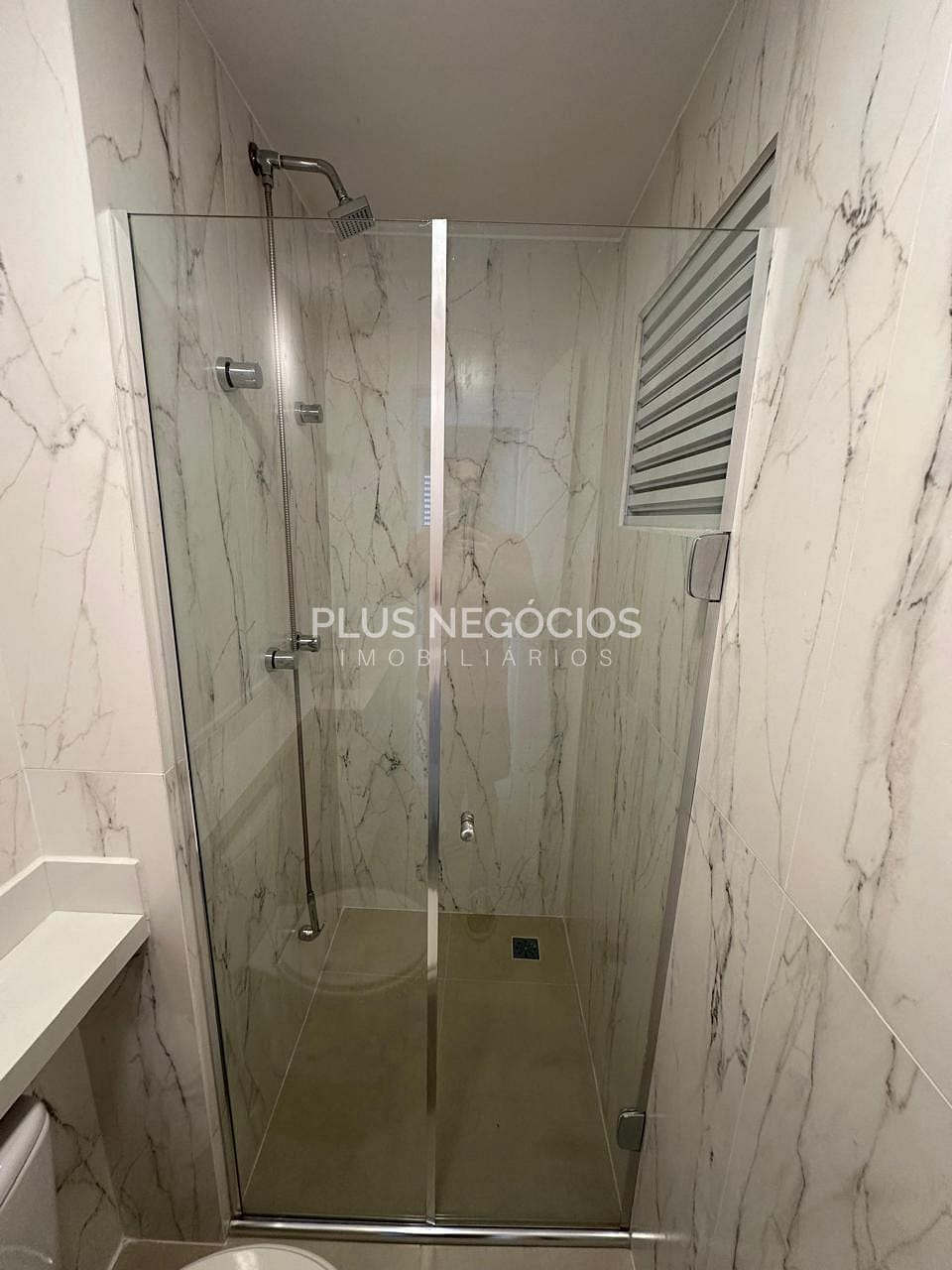 Apartamento à venda com 2 quartos, 63m² - Foto 31