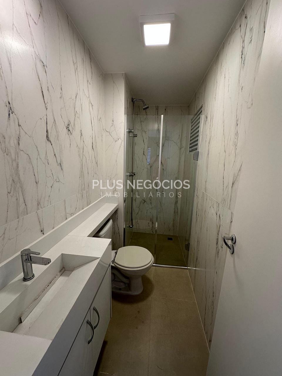 Apartamento à venda com 2 quartos, 63m² - Foto 27