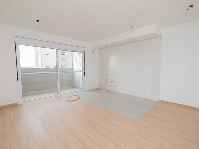 Apartamento 3 quartos e 2 banheiros, à venda ou para alugar, no bairro Areal em Pelotas