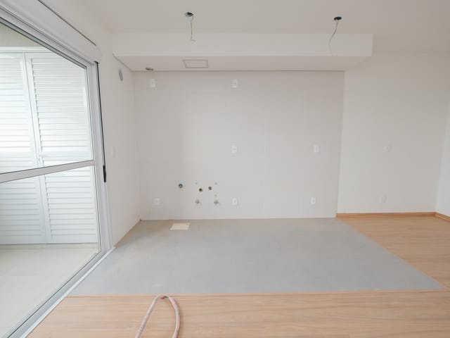 Apartamento 3 quartos e 2 banheiros, à venda ou para alugar, no bairro Areal em Pelotas