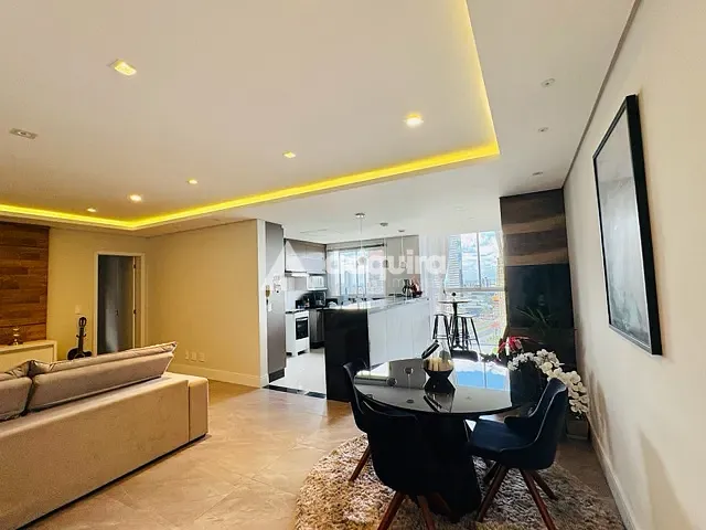 Apartamento com 202m² 3 quartos e 2 banheiros, à venda, no bairro Centro em Ponta Grossa