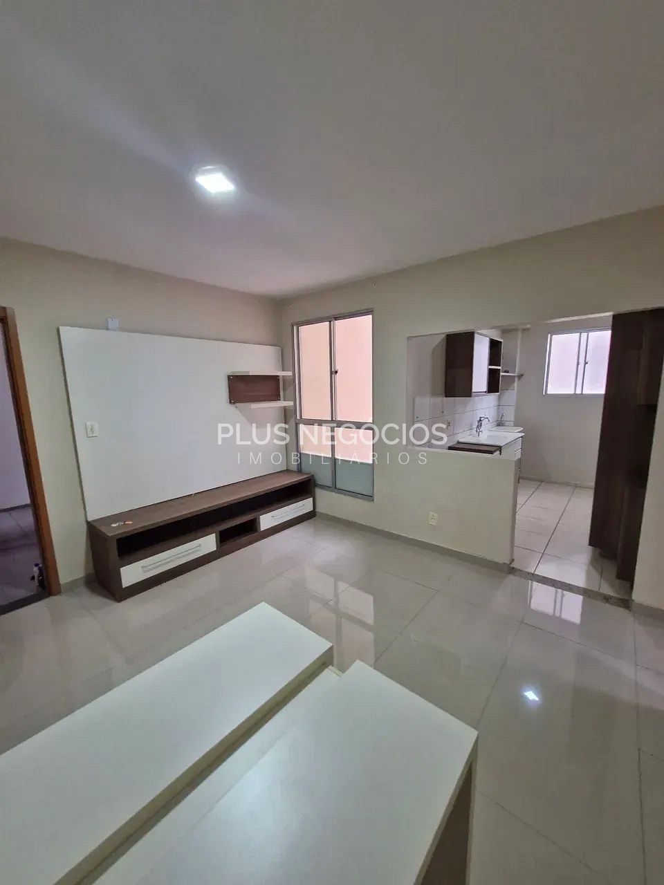 Apartamento à venda com 2 quartos, 48m² - Foto 4