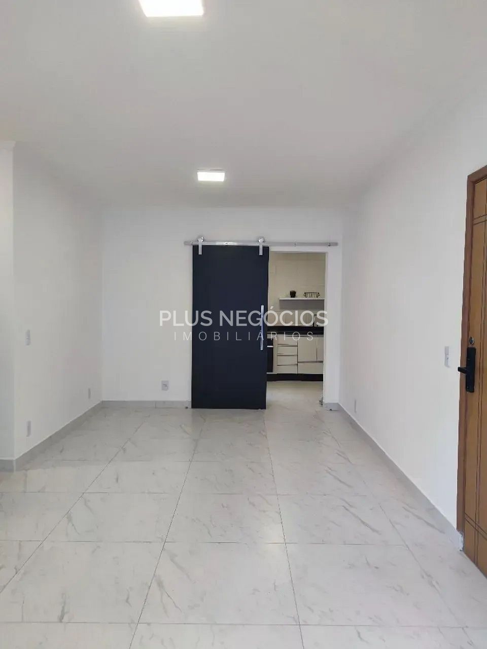 Apartamento à venda com 2 quartos, 69m² - Foto 11