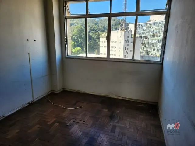 Apartamento 2 quartos e 1 banheiro, à venda, no bairro Centro em Petrópolis