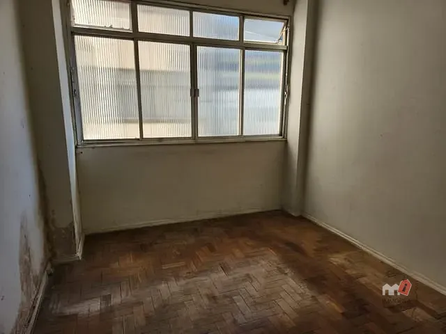 Apartamento 2 quartos e 1 banheiro, à venda, no bairro Centro em Petrópolis