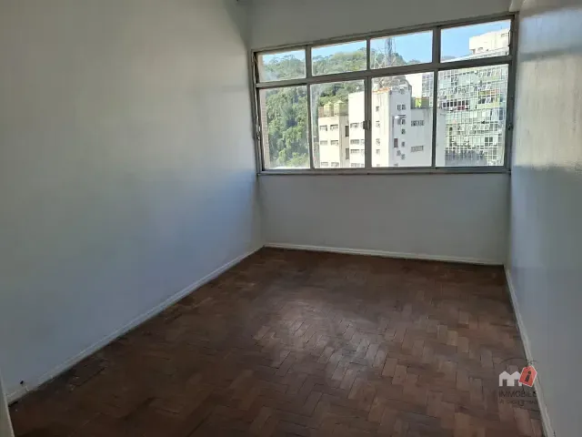 Apartamento 2 quartos e 1 banheiro, à venda, no bairro Centro em Petrópolis