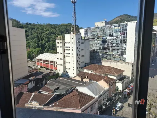 Apartamento 2 quartos e 1 banheiro, à venda, no bairro Centro em Petrópolis