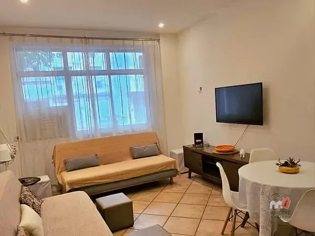Apartamento 4 quartos e 1 banheiro, à venda, no bairro Copacabana em Rio de Janeiro