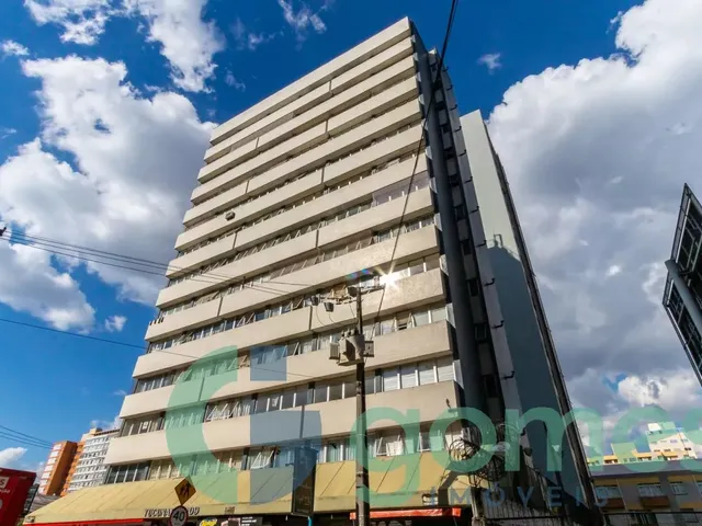 Apartamento 1 quarto e 1 banheiro, à venda, no bairro Centro em Curitiba