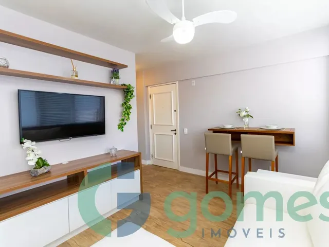 Apartamento 1 quarto e 1 banheiro, à venda, no bairro Centro em Curitiba