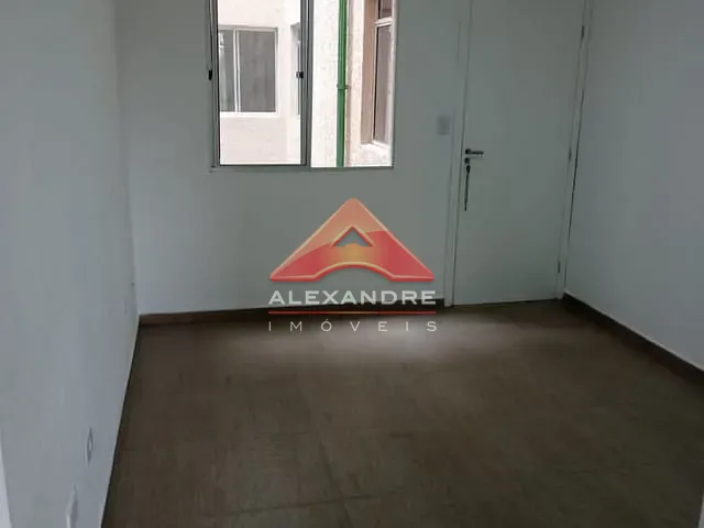 Apartamento 2 quartos e 1 banheiro, para alugar, no bairro Vila São Geraldo em São José dos Campos