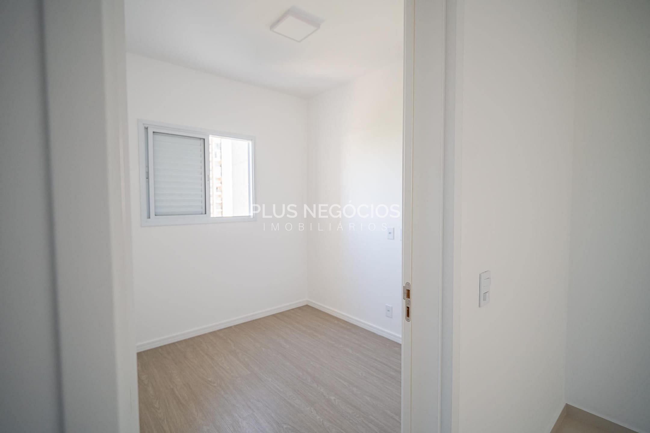 Apartamento à venda com 3 quartos, 80m² - Foto 9
