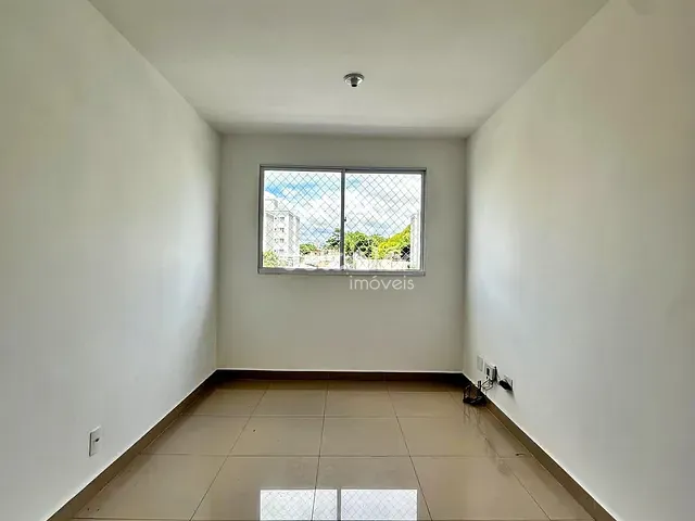 Apartamento com 48m² 2 quartos e 1 banheiro, à venda, no bairro Planalto em Belo Horizonte