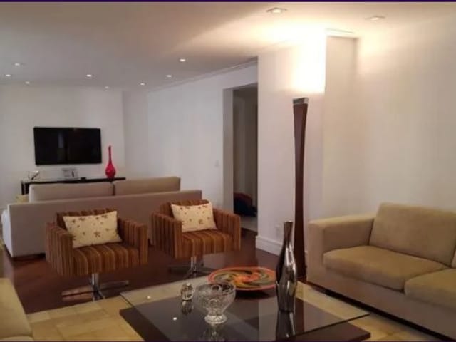 Apartamento com 272m² 5 quartos e 3 banheiros, à venda, no bairro Campo Belo em São Paulo