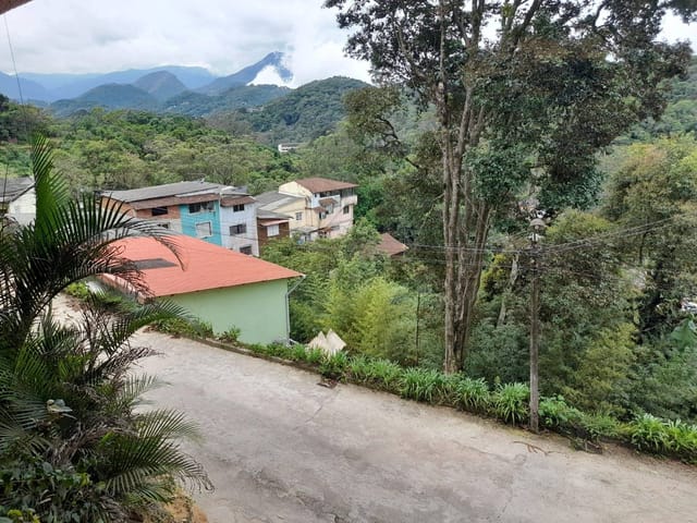 Apartamento 1 quarto e 1 banheiro, à venda, no bairro Independência em Petrópolis