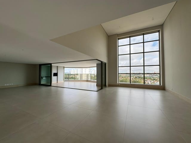 Apartamento 4 quartos e 6 banheiros, à venda, no bairro Bela Suiça em Londrina