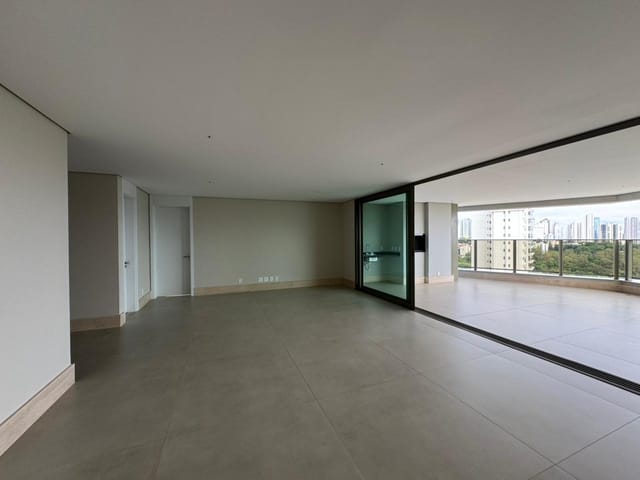 Apartamento 4 quartos e 6 banheiros, à venda, no bairro Bela Suiça em Londrina