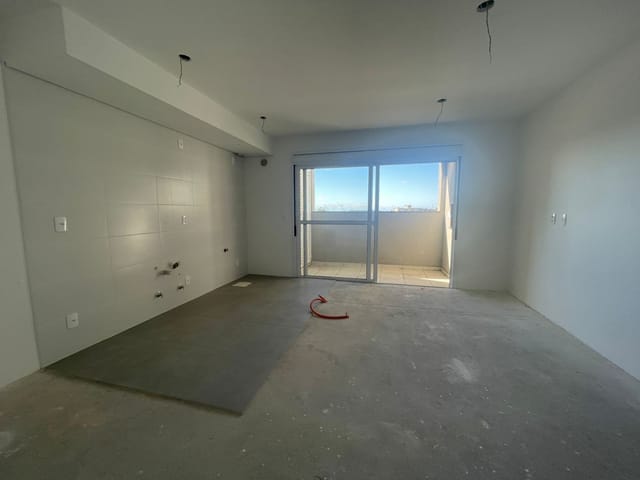 Apartamento 2 quartos e 2 banheiros, à venda, no bairro Areal em Pelotas