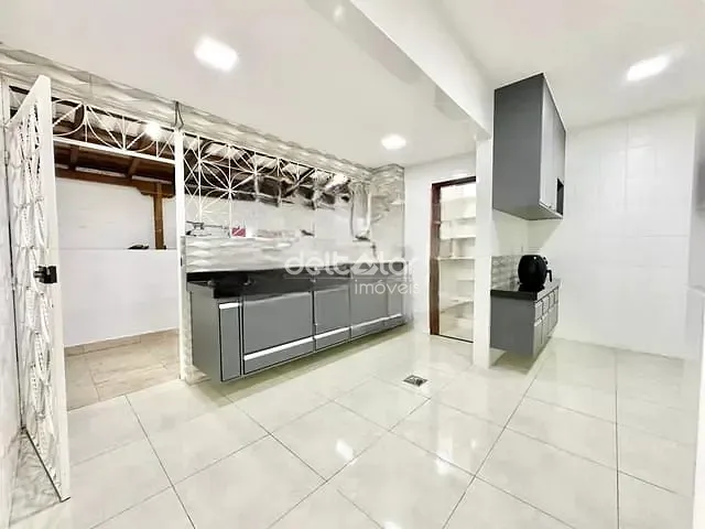 Apartamento 3 quartos e 2 banheiros, à venda, no bairro Itapoã em Belo Horizonte