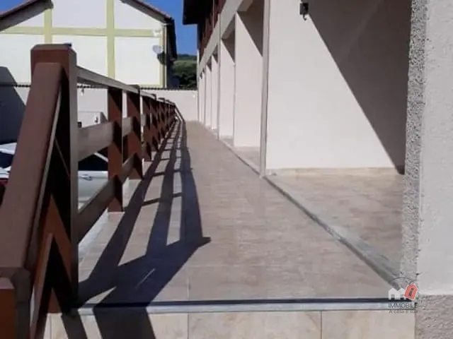 Apartamento 1 quarto e 1 banheiro, à venda, no bairro Ogiva em Cabo Frio